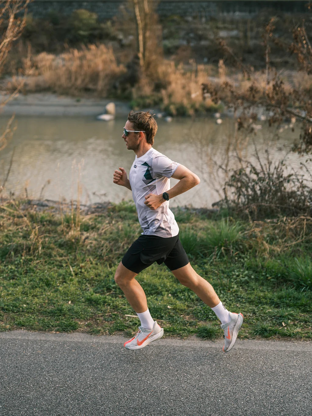 Mens TEMPO! PRO Run Shorts