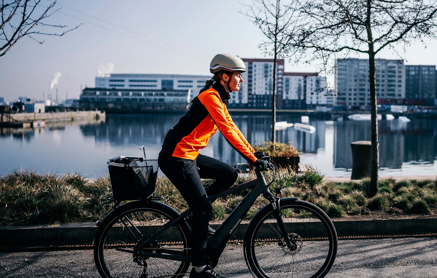 Vi cykler til arbejde