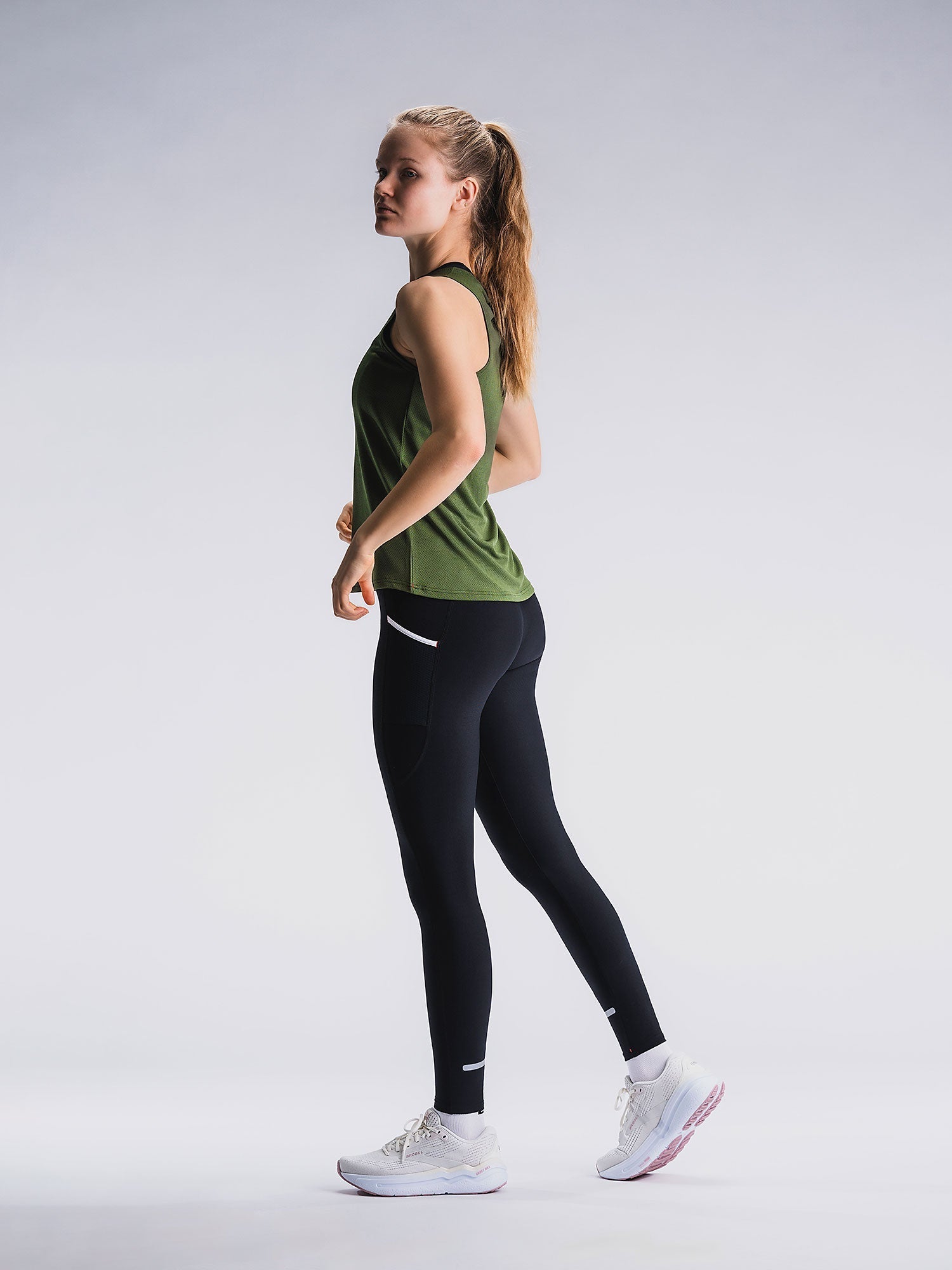 Womens Run Singlet