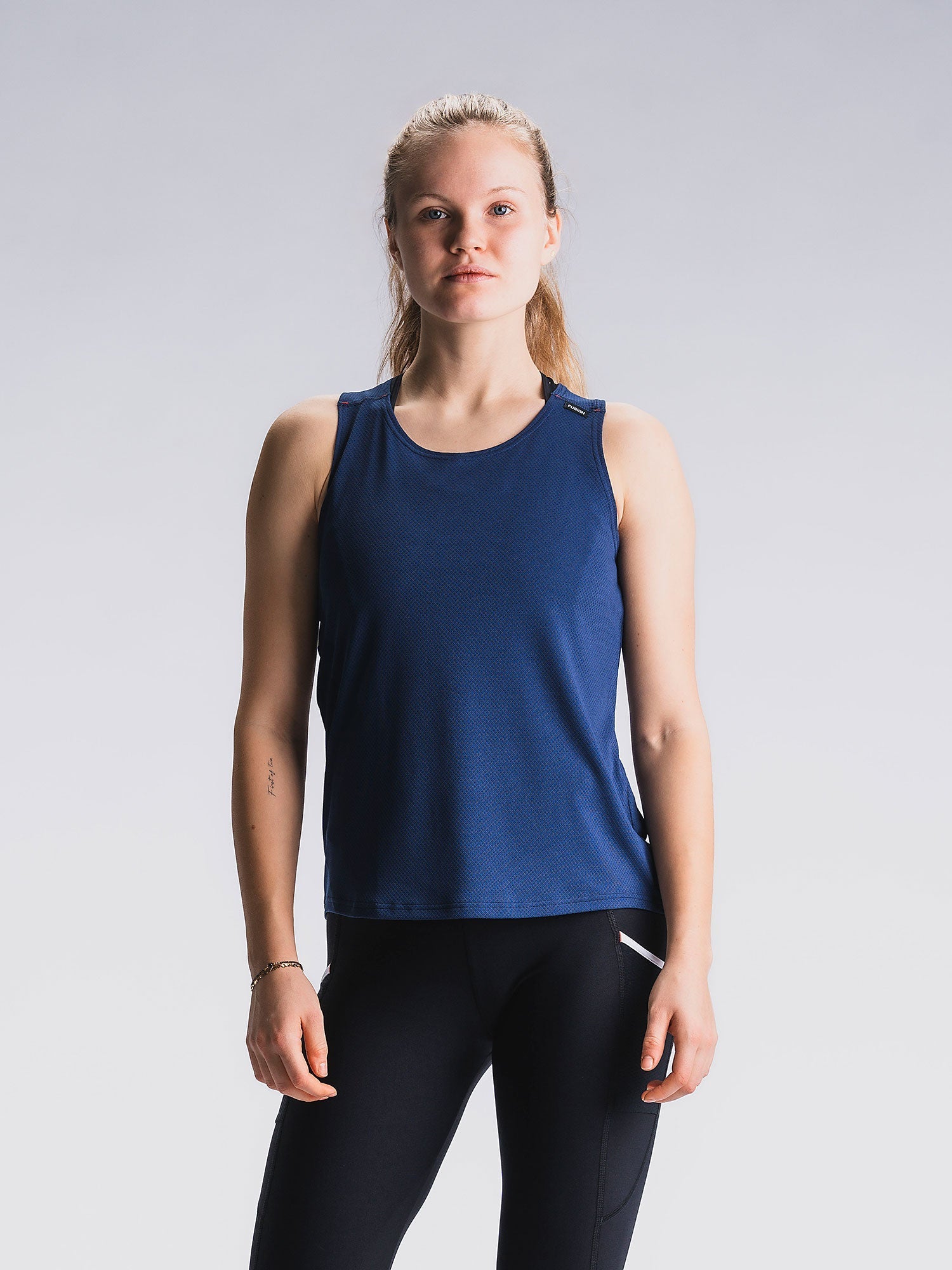 Womens Run Singlet