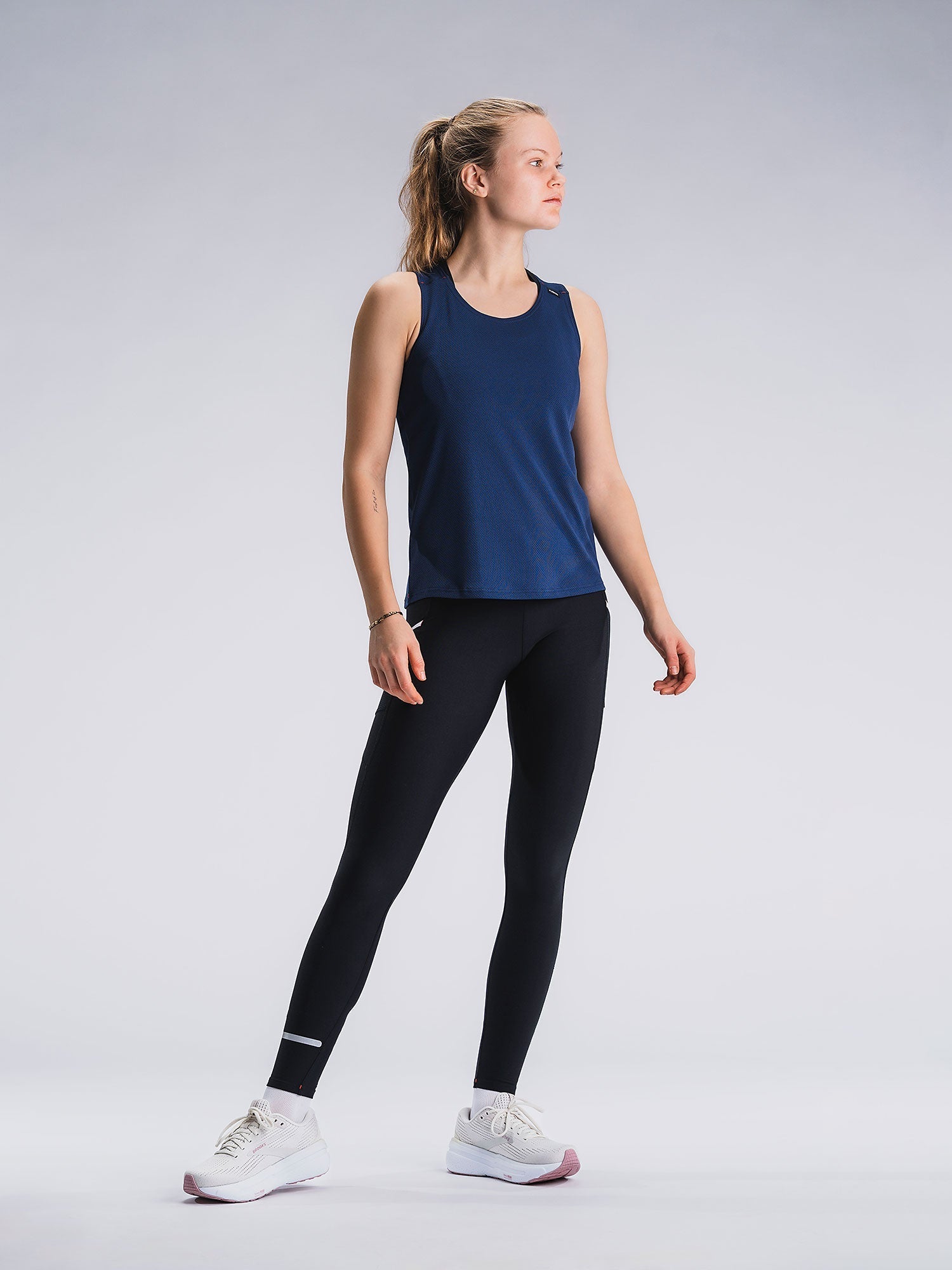 Womens Run Singlet